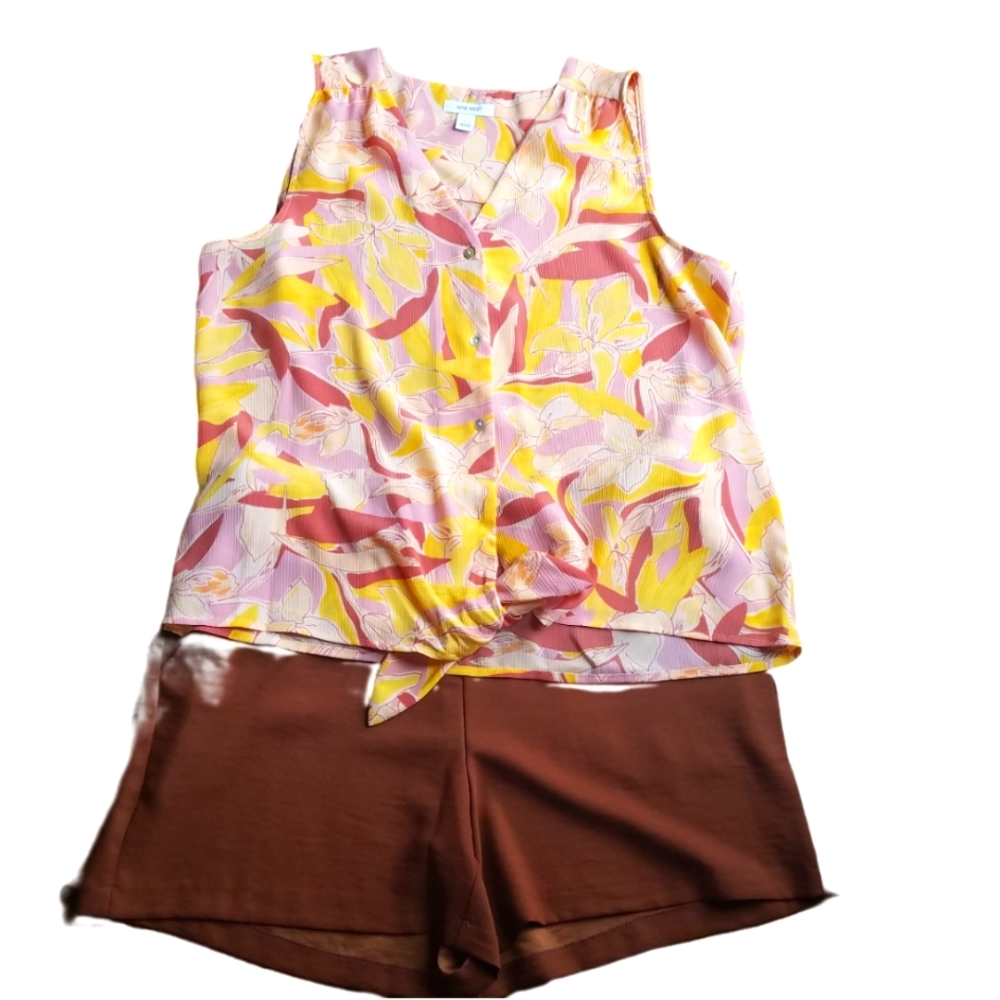 Nine West Shorts and Shirt Set Size Large NWOT